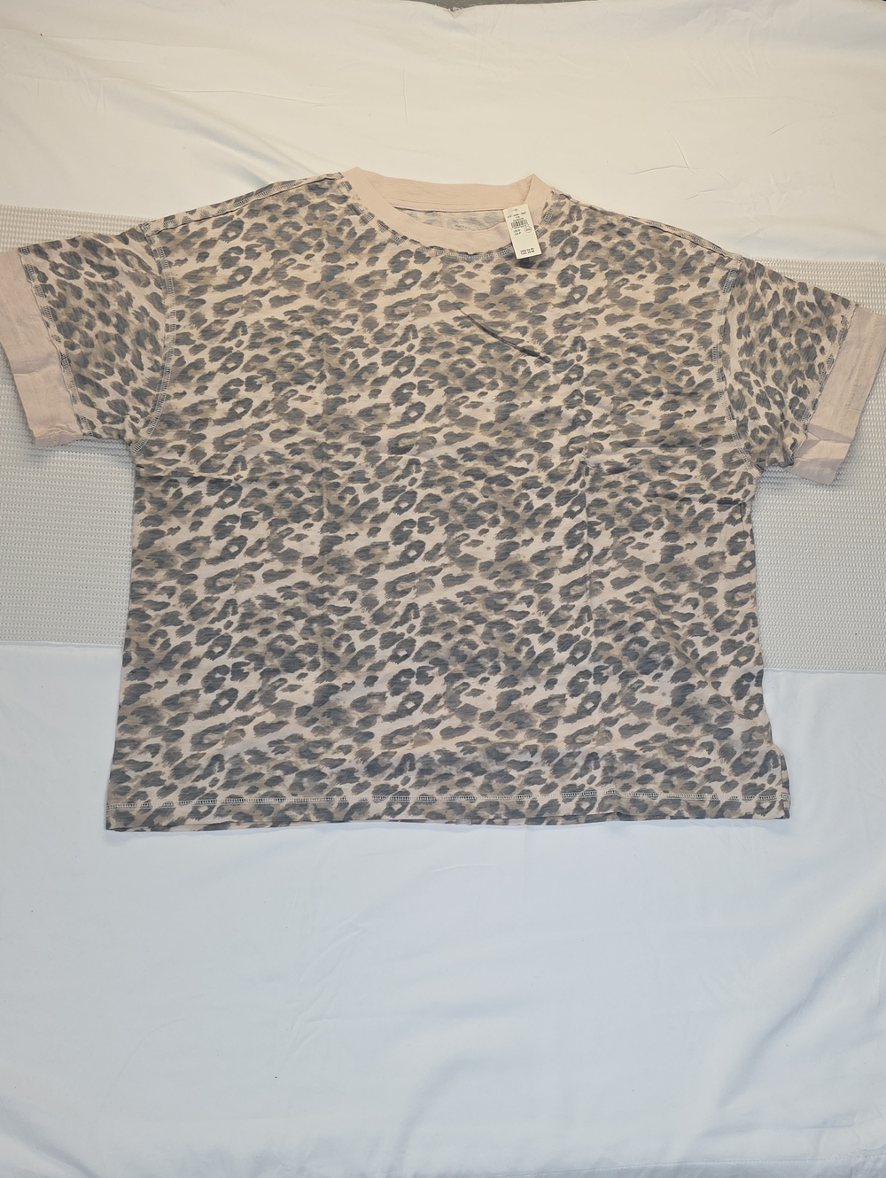 aerie Pink Leopard Print Short Sleeve Tee Small